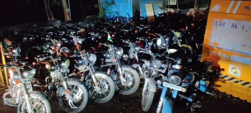 नागपूरच्या फुटाळा तलाव परिसरात 54 बुलेट गाड्या जप्त 6 नागपूरच्या फुटाळा तलाव परिसरात 54 बुलेट गाड्या जप्त