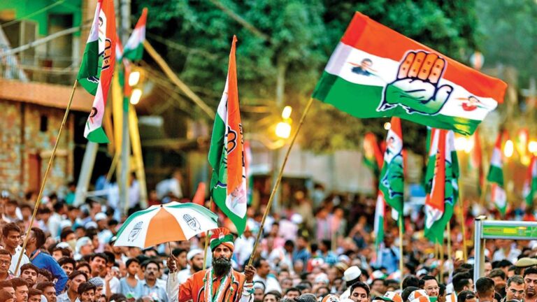 काँग्रेस स्थापना दिवस २८ डिसेंबरची रोजी बहादुऱ्यात,सोनिया गांधींसह राहुल गांधी, प्रियंका गांधी लावणार हजेरी 1 काँग्रेस स्थापना दिवस २८ डिसेंबरची रोजी बहादुऱ्यात,सोनिया गांधींसह राहुल गांधी, प्रियंका गांधी लावणार हजेरी