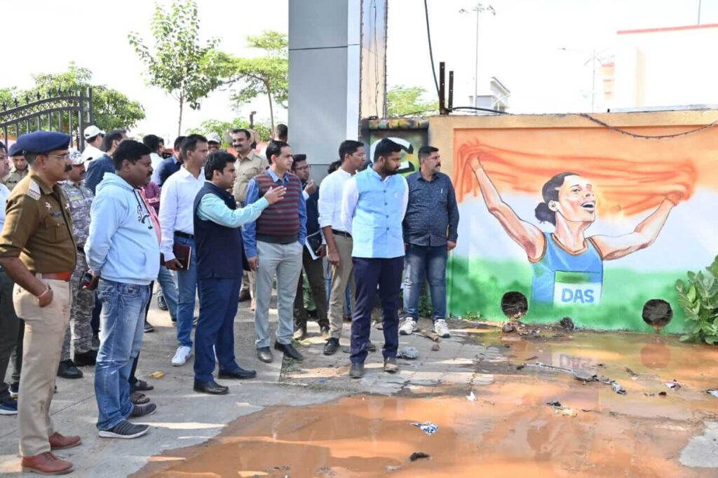 राष्ट्रीय क्रीडा स्पर्धेच्या पूर्वतयारीचा जिल्हाधिका-यांकडून आढावा 2 राष्ट्रीय क्रीडा स्पर्धेच्या पूर्वतयारीचा जिल्हाधिका-यांकडून आढावा