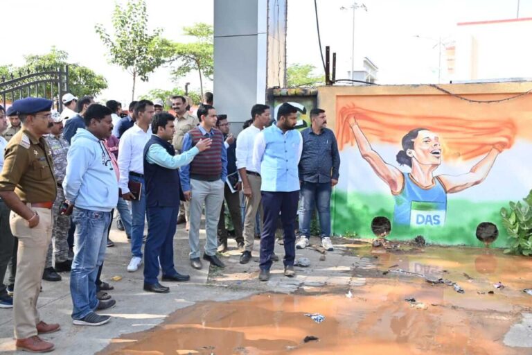 राष्ट्रीय क्रीडा स्पर्धेच्या पूर्वतयारीचा जिल्हाधिका-यांकडून आढावा 1 राष्ट्रीय क्रीडा स्पर्धेच्या पूर्वतयारीचा जिल्हाधिका-यांकडून आढावा